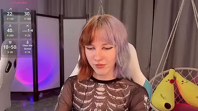 Customizable and immersive: Energize your taste buds and checkout our delicious choice of amateur cams liveshows with excited livestreamers getting their sweet physiques pounded with their beloved vibrating toys.