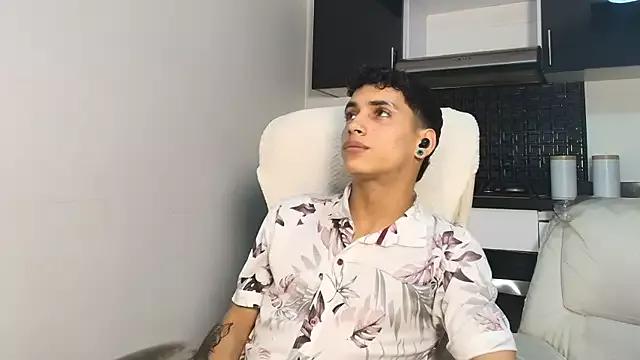 JhoanLeandro from StripChat is Freechat