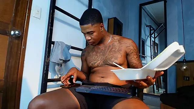 JhonnyWill20 from StripChat is Freechat