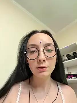 Jinhee_Tiny from StripChat is Freechat