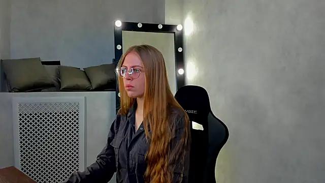 Joann_Shermann from StripChat is Freechat