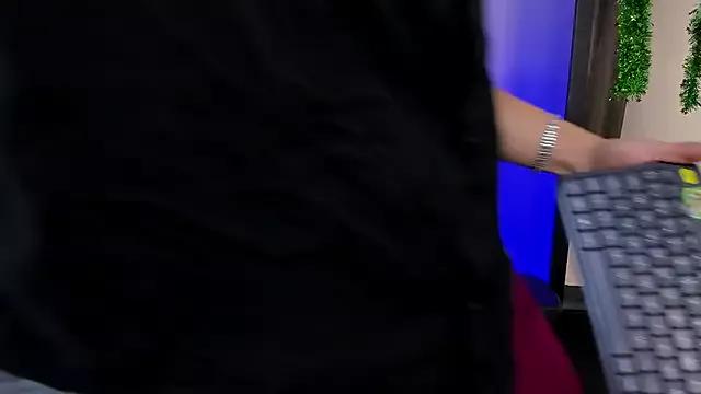 john_mystic from StripChat is Freechat