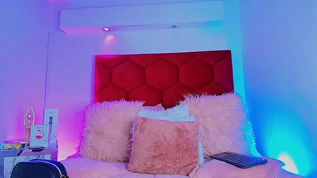 Customizable and immersive: Energize your taste buds and checkout our delicious choice of amateur cams liveshows with excited livestreamers getting their sweet physiques pounded with their beloved vibrating toys.