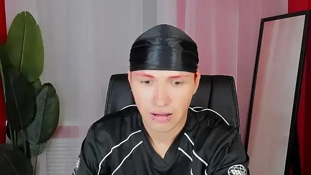 Customizable and immersive: Energize your taste buds and checkout our delicious choice of amateur cams liveshows with excited livestreamers getting their sweet physiques pounded with their beloved vibrating toys.