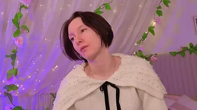 JoYung from StripChat is Freechat