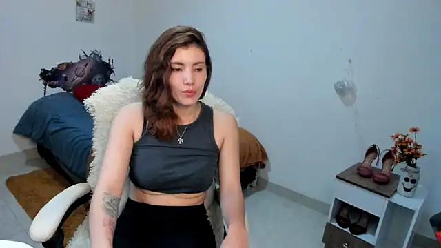 Customizable and immersive: Energize your taste buds and checkout our delicious choice of amateur cams liveshows with excited livestreamers getting their sweet physiques pounded with their beloved vibrating toys.