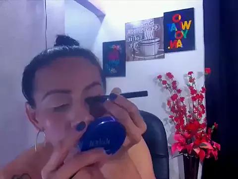 Customizable and immersive: Energize your taste buds and checkout our delicious choice of amateur cams liveshows with excited livestreamers getting their sweet physiques pounded with their beloved vibrating toys.