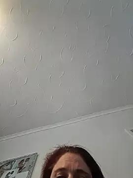 juicypuss25 from StripChat is Freechat