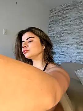 Customizable and immersive: Energize your taste buds and checkout our delicious choice of amateur cams liveshows with excited livestreamers getting their sweet physiques pounded with their beloved vibrating toys.