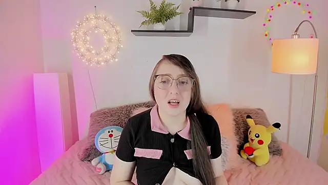 Customizable and immersive: Energize your taste buds and checkout our delicious choice of amateur cams liveshows with excited livestreamers getting their sweet physiques pounded with their beloved vibrating toys.