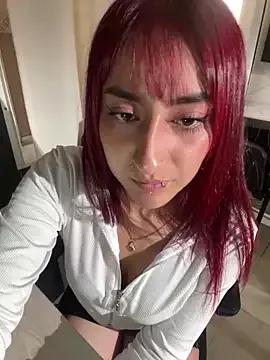 Customizable and immersive: Energize your taste buds and checkout our delicious choice of amateur cams liveshows with excited livestreamers getting their sweet physiques pounded with their beloved vibrating toys.