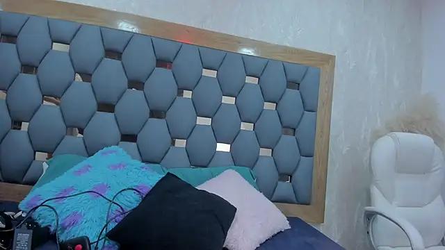 juliette_pretty_ from StripChat is Freechat