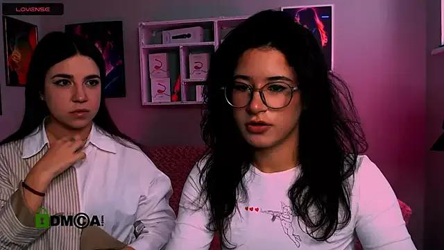 justcamila_ from StripChat is Freechat