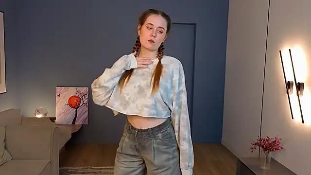 Justfunnyandrelax from StripChat is Freechat
