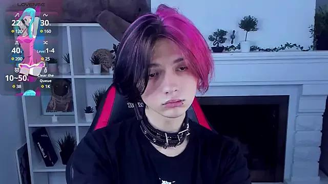 Justin_Care from StripChat is Freechat