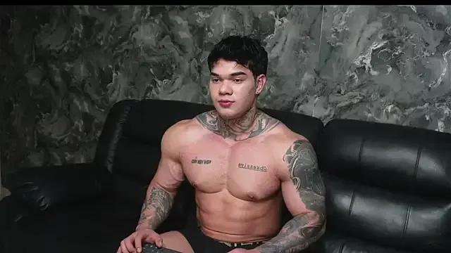 Justin_Clark from StripChat is Freechat