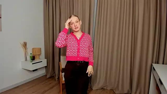 JustinLedden from StripChat is Freechat