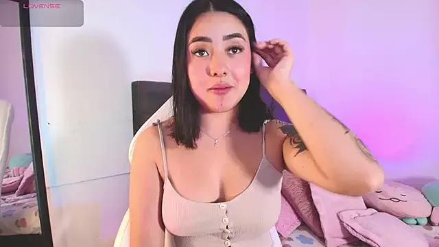 Customizable and immersive: Energize your taste buds and checkout our delicious choice of amateur cams liveshows with excited livestreamers getting their sweet physiques pounded with their beloved vibrating toys.