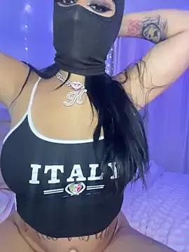 Customizable and immersive: Energize your taste buds and checkout our delicious choice of amateur cams liveshows with excited livestreamers getting their sweet physiques pounded with their beloved vibrating toys.