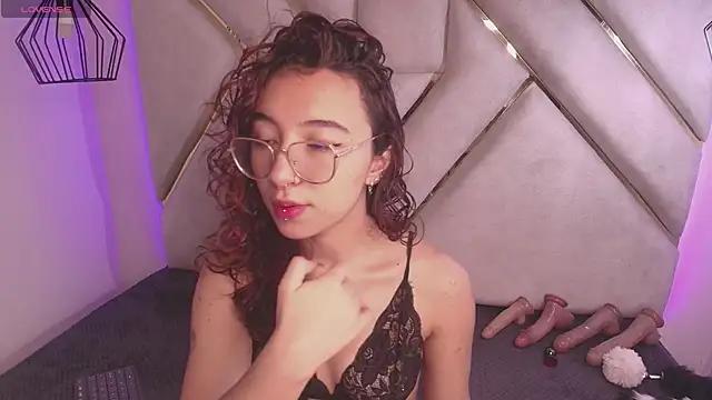 Customizable and immersive: Energize your taste buds and checkout our delicious choice of amateur cams liveshows with excited livestreamers getting their sweet physiques pounded with their beloved vibrating toys.