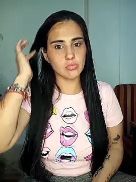 kariciasecreta from StripChat is Freechat