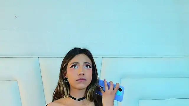Customizable and immersive: Energize your taste buds and checkout our delicious choice of amateur cams liveshows with excited livestreamers getting their sweet physiques pounded with their beloved vibrating toys.