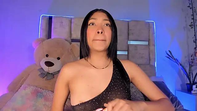 Customizable and immersive: Energize your taste buds and checkout our delicious choice of amateur cams liveshows with excited livestreamers getting their sweet physiques pounded with their beloved vibrating toys.