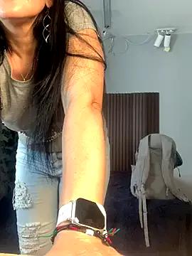 Customizable and immersive: Energize your taste buds and checkout our delicious choice of amateur cams liveshows with excited livestreamers getting their sweet physiques pounded with their beloved vibrating toys.