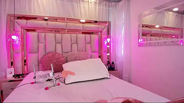Customizable and immersive: Energize your taste buds and checkout our delicious choice of amateur cams liveshows with excited livestreamers getting their sweet physiques pounded with their beloved vibrating toys.