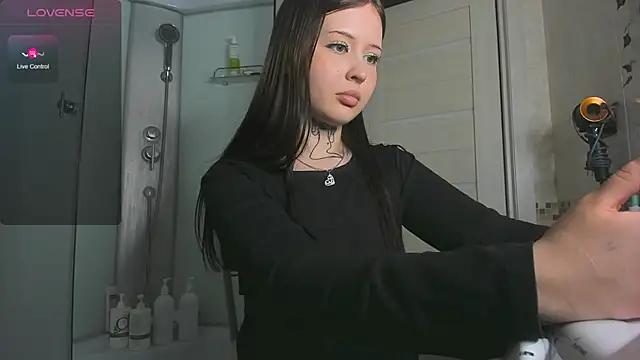 Customizable and immersive: Energize your taste buds and checkout our delicious choice of amateur cams liveshows with excited livestreamers getting their sweet physiques pounded with their beloved vibrating toys.