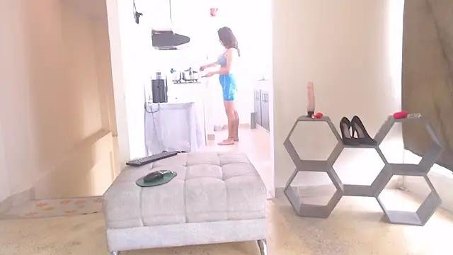 Customizable and immersive: Energize your taste buds and checkout our delicious choice of amateur cams liveshows with excited livestreamers getting their sweet physiques pounded with their beloved vibrating toys.