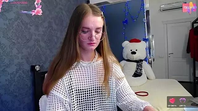 Customizable and immersive: Energize your taste buds and checkout our delicious choice of amateur cams liveshows with excited livestreamers getting their sweet physiques pounded with their beloved vibrating toys.