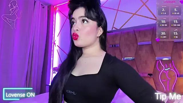 Customizable and immersive: Energize your taste buds and checkout our delicious choice of amateur cams liveshows with excited livestreamers getting their sweet physiques pounded with their beloved vibrating toys.