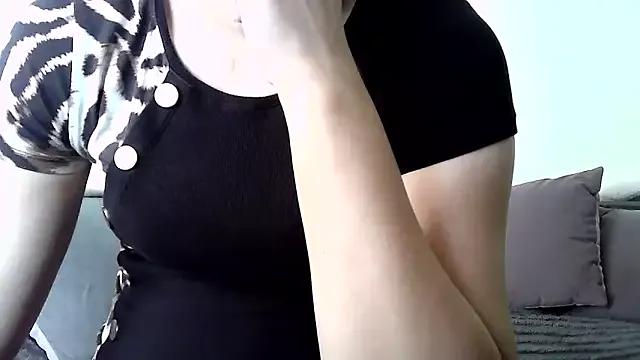 Customizable and immersive: Energize your taste buds and checkout our delicious choice of amateur cams liveshows with excited livestreamers getting their sweet physiques pounded with their beloved vibrating toys.