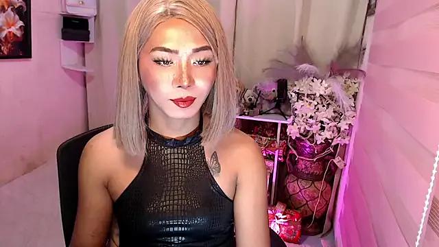 Katesy12 from StripChat is Freechat