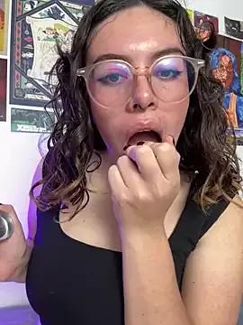 Customizable and immersive: Energize your taste buds and checkout our delicious choice of amateur cams liveshows with excited livestreamers getting their sweet physiques pounded with their beloved vibrating toys.