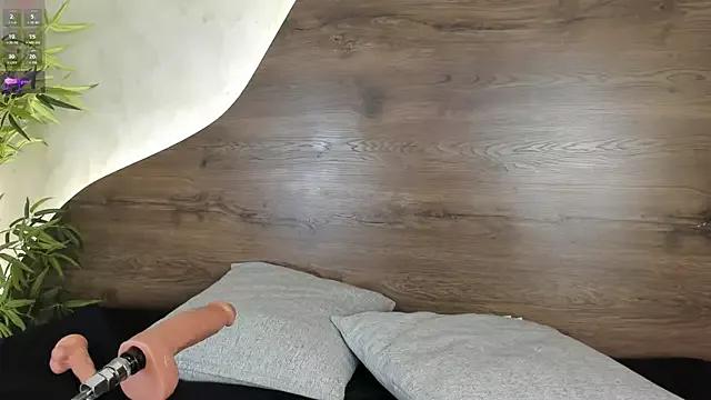 Customizable and immersive: Energize your taste buds and checkout our delicious choice of amateur cams liveshows with excited livestreamers getting their sweet physiques pounded with their beloved vibrating toys.