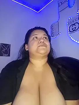 kattypeach1 from StripChat is Freechat