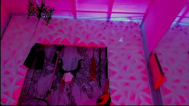 Customizable and immersive: Energize your taste buds and checkout our delicious choice of amateur cams liveshows with excited livestreamers getting their sweet physiques pounded with their beloved vibrating toys.