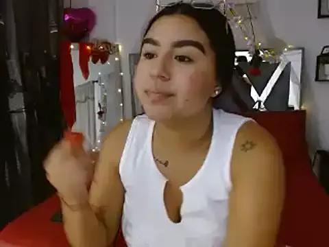 katyevans14 from StripChat is Freechat