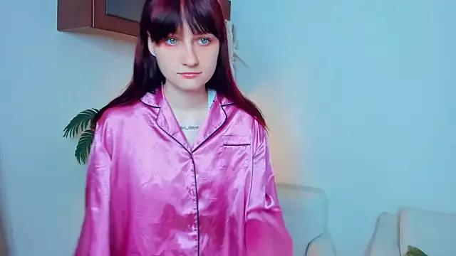 Photos of KatyKufel from StripChat is Freechat