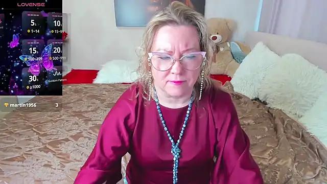 katysako from StripChat is Freechat