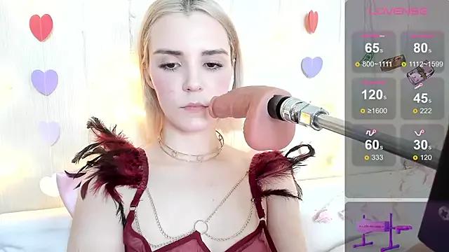 Kaya_Devis from StripChat is Freechat