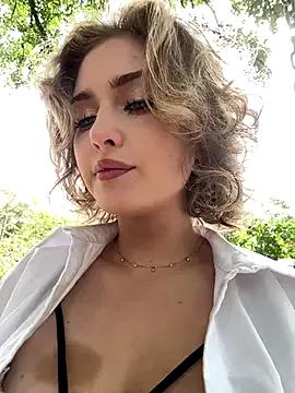 KellyKeler from StripChat is Freechat