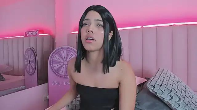 Customizable and immersive: Energize your taste buds and checkout our delicious choice of amateur cams liveshows with excited livestreamers getting their sweet physiques pounded with their beloved vibrating toys.
