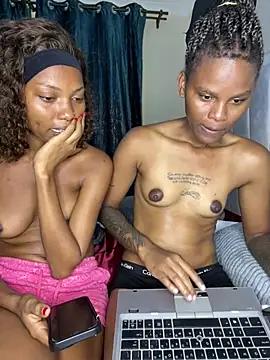 Photos of kelsie421 from StripChat is Private