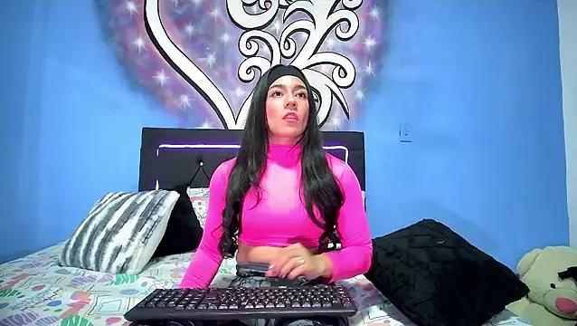 Customizable and immersive: Energize your taste buds and checkout our delicious choice of amateur cams liveshows with excited livestreamers getting their sweet physiques pounded with their beloved vibrating toys.