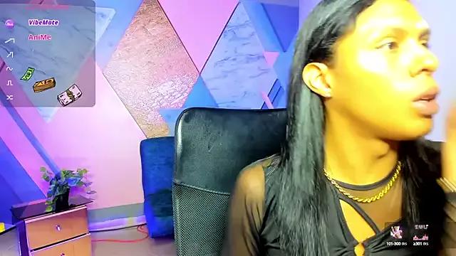 keytinthomson_ from StripChat is Freechat