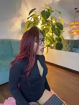 Customizable and immersive: Energize your taste buds and checkout our delicious choice of amateur cams liveshows with excited livestreamers getting their sweet physiques pounded with their beloved vibrating toys.