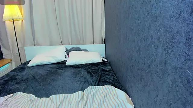 KIKI_Krash from StripChat is Freechat